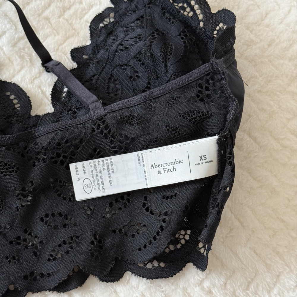 Padded lace bralette, Black - Abercrombie & Fitch - size XS - NWOT - Black - Picture 4 of 6